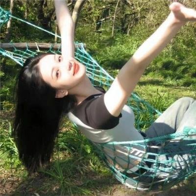 厄尔自助餐厅的女子天团